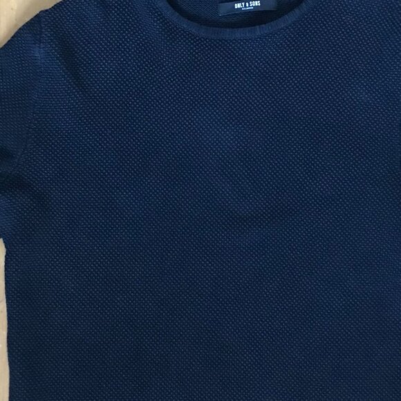 Slim Fit Men’s Black Crew Knit 100% Cotton Sweater – Size M – Style 22007422 - Picture 4 of 4